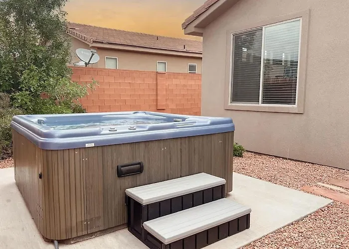 Holiday home The Retreat - Hot Tub Fire Pit Boat Parking Page